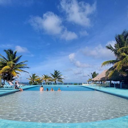 Royal Caribbean Resort San Pedro  Exterior foto